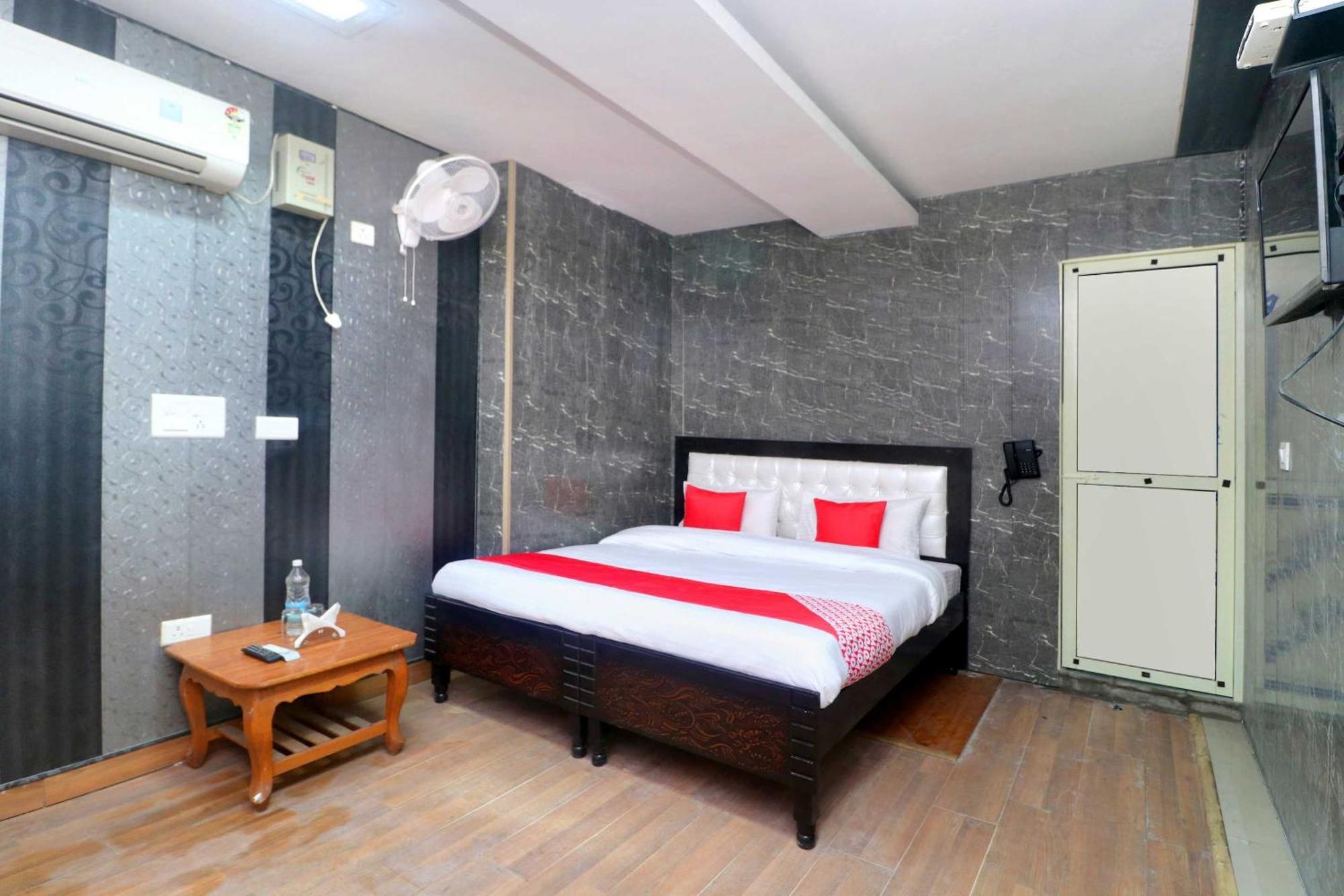 Oyo Hotel Aryan Plaza Chandīgarh Εξωτερικό φωτογραφία
