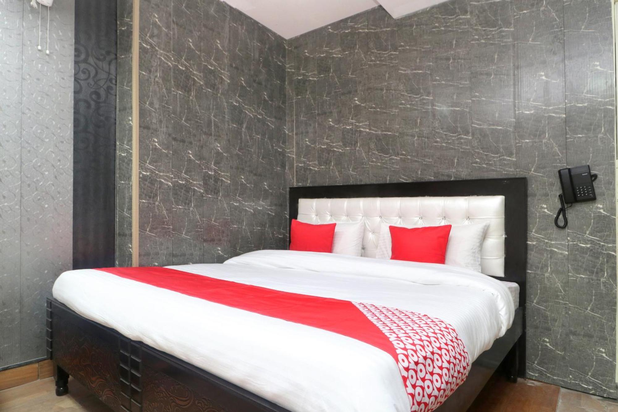 Oyo Hotel Aryan Plaza Chandīgarh Εξωτερικό φωτογραφία
