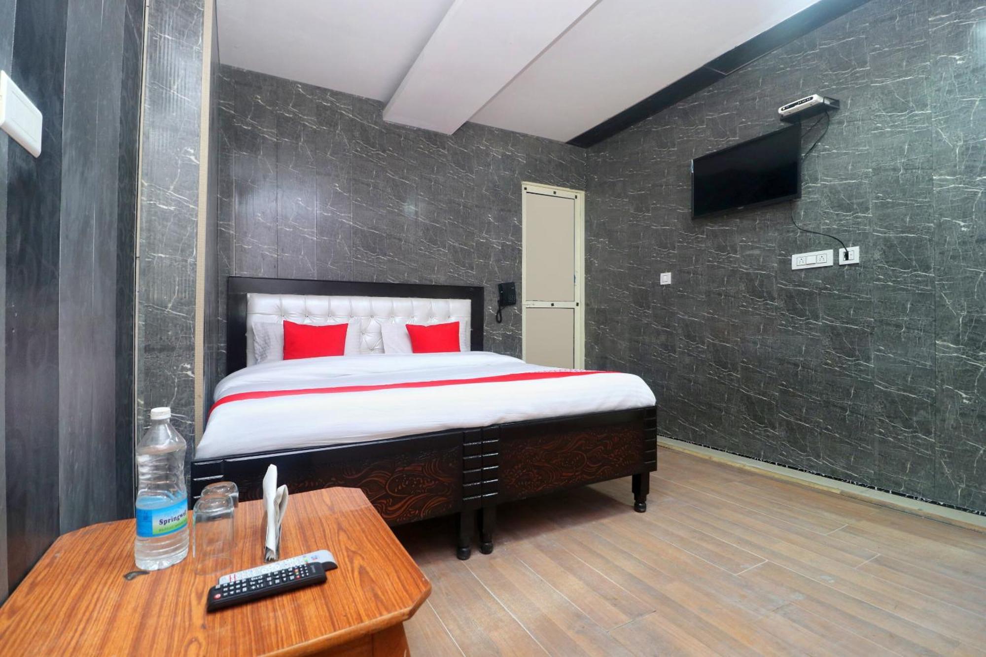 Oyo Hotel Aryan Plaza Chandīgarh Εξωτερικό φωτογραφία