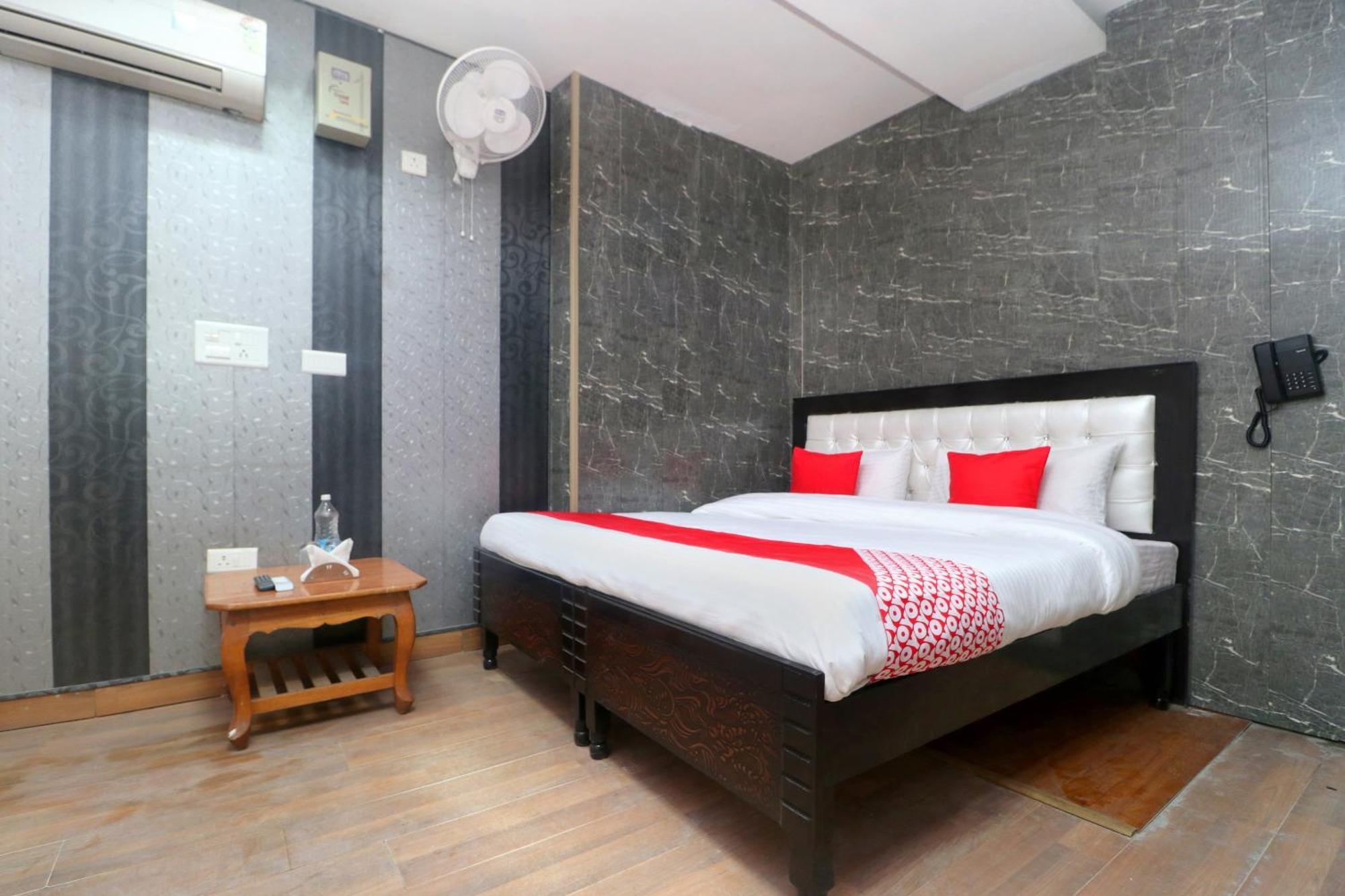 Oyo Hotel Aryan Plaza Chandīgarh Εξωτερικό φωτογραφία