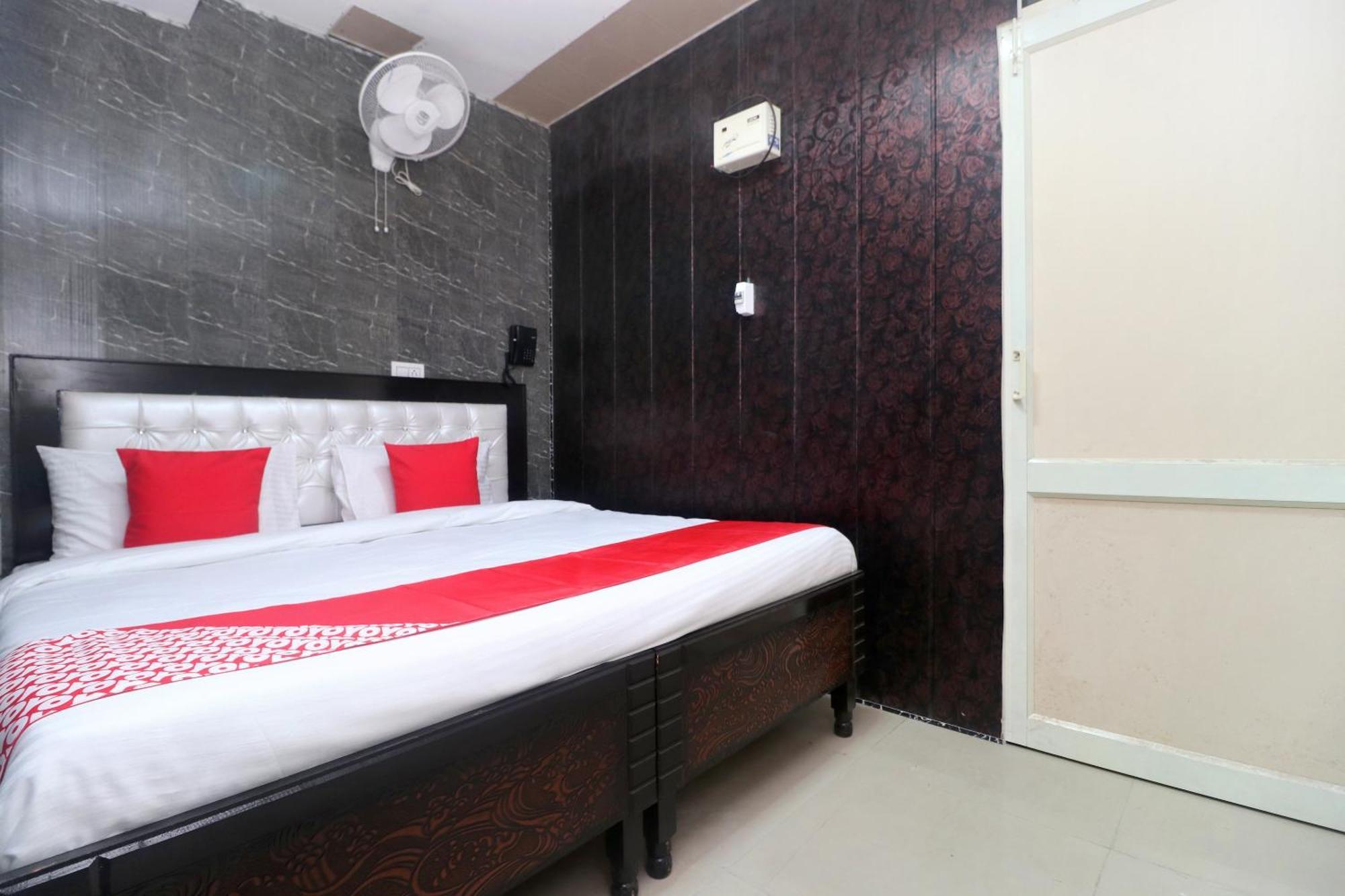Oyo Hotel Aryan Plaza Chandīgarh Εξωτερικό φωτογραφία